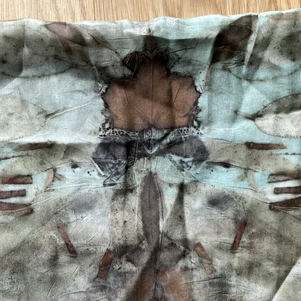 VINTAGE Hand-dyed Silk Scarf With Botanical Leaf Print - Picture 11 of 11